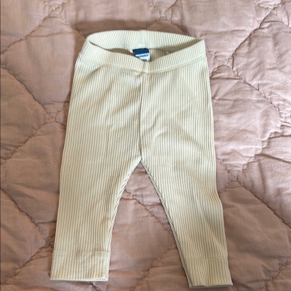 Old Navy Beige Ribbed Leggings with Elastic Waistband